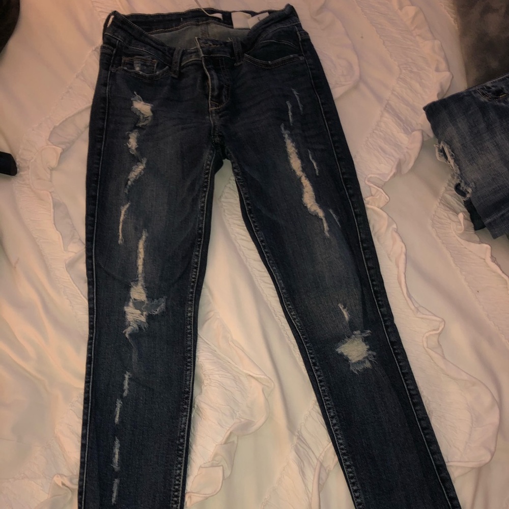 Skinny distressed jeans